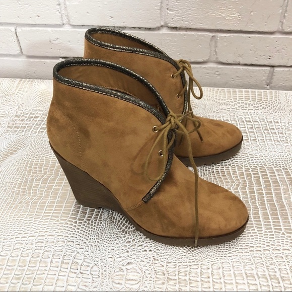 Anthropologie Vanessa Wu Wedge Booties - Picture 1 of 8